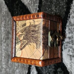 RETRO DISPLAY ORGANIZER STORAGE JEWELRY EAGLE SMALL WOODEN TREASURE BOX PF